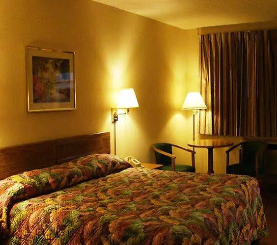 Red Carpet Hotel North Chicago